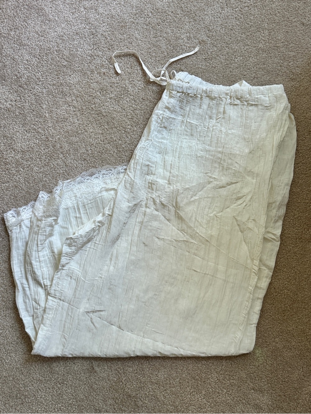 PrettyLittleThing Plus White Lace Wide Leg Pants US 20